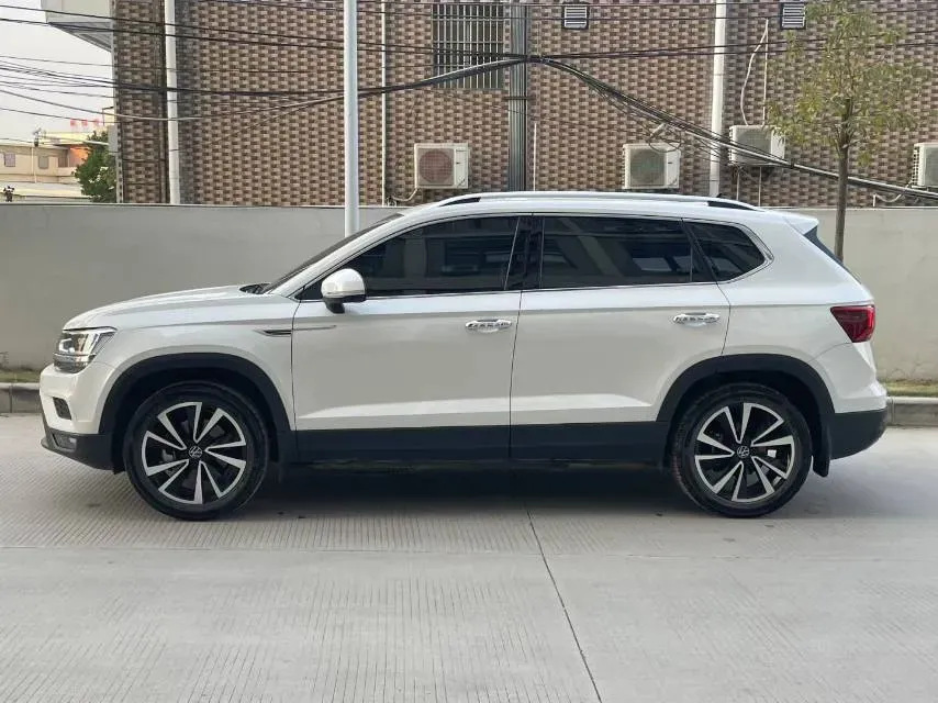 2021 Volkswagen Tharu 1.4T 150HP L4 7DCT,autocango,china used car exporter,china ev exporter,chinese used car exporter,chinese used ev exporter