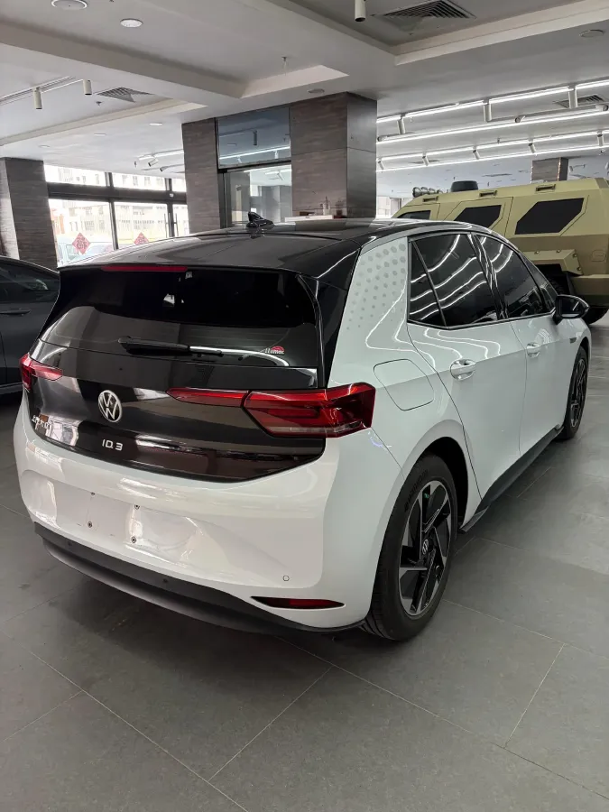 2021 Volkswagen ID.3 BEV 57.3KWH,autocango,china used car exporter,china ev exporter,chinese used car exporter,chinese used ev exporter
