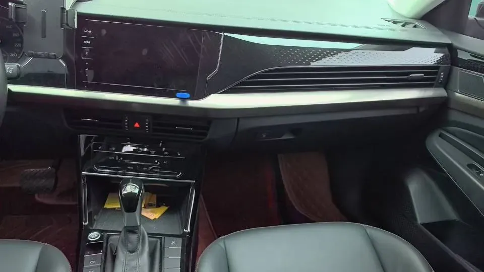 2019 Volkswagen Passat 1.4T 150HP L4 7DCT,autocango,china used car exporter,china ev exporter,chinese used car exporter,chinese used ev exporter