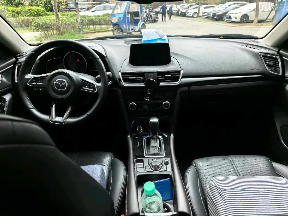 2017 Mazda 3 Axela 2.0L 158HP L4 6AT,autocango,china used car exporter,china ev exporter,chinese used car exporter,chinese used ev exporter