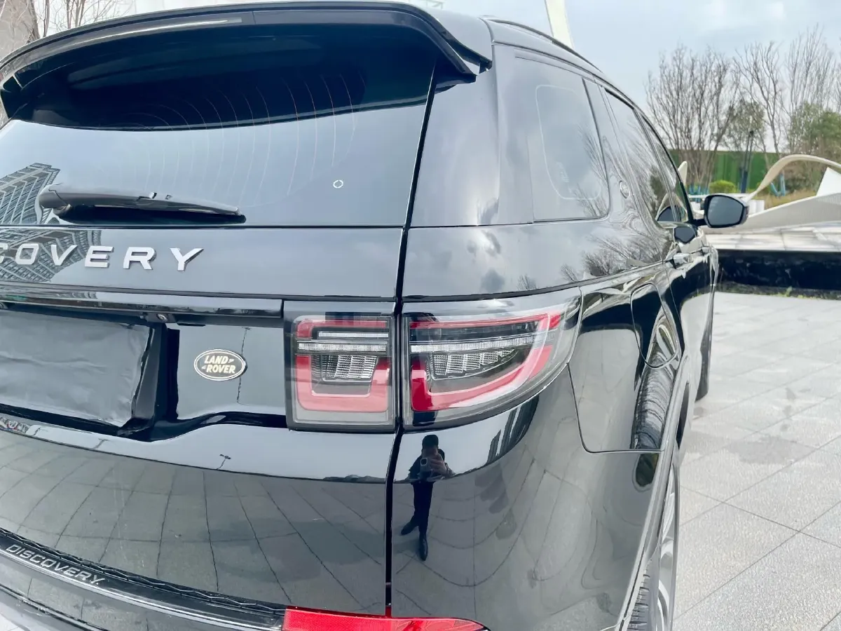 2020 Land Rover Discovery Sport 2.0T 249HP L4 9AT,autocango,china used car exporter,china ev exporter,chinese used car exporter,chinese used ev exporter