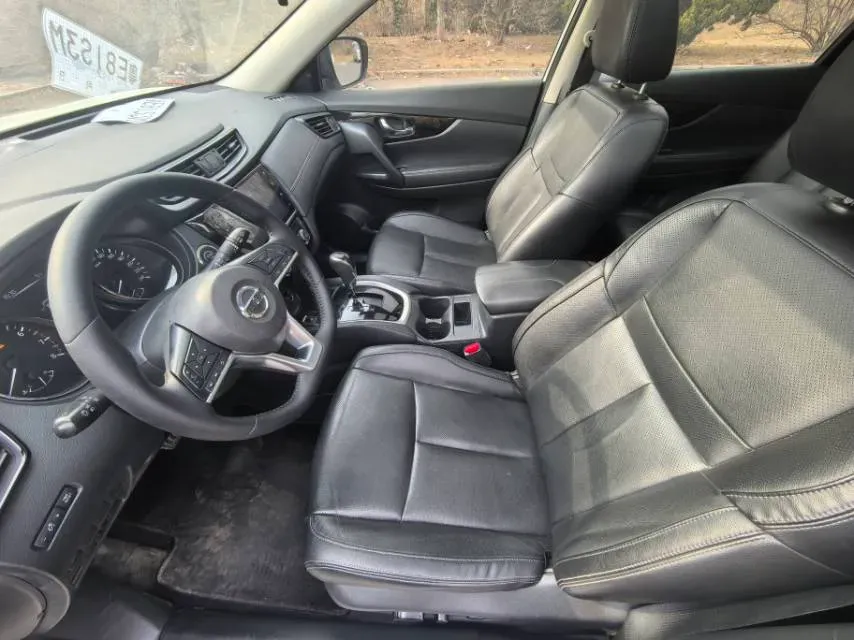 2021 Nissan X-Trail 2.0L 151HP L4 CVT,autocango,china used car exporter,china ev exporter,chinese used car exporter,chinese used ev exporter