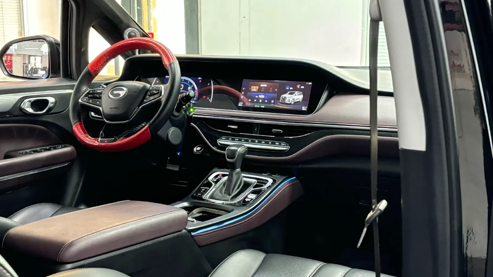 2021 GAC Trumpchi M6 1.5T 169HP L4 7DCT,autocango,china used car exporter,china ev exporter,chinese used car exporter,chinese used ev exporter