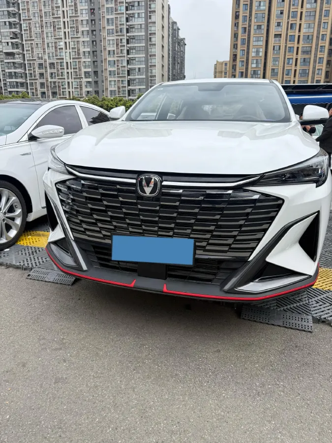 2026 ChangAn X5 PLUS 1.5T 192HP L4 7DCT,autocango,china used car exporter,china ev exporter,chinese used car exporter,chinese used ev exporter