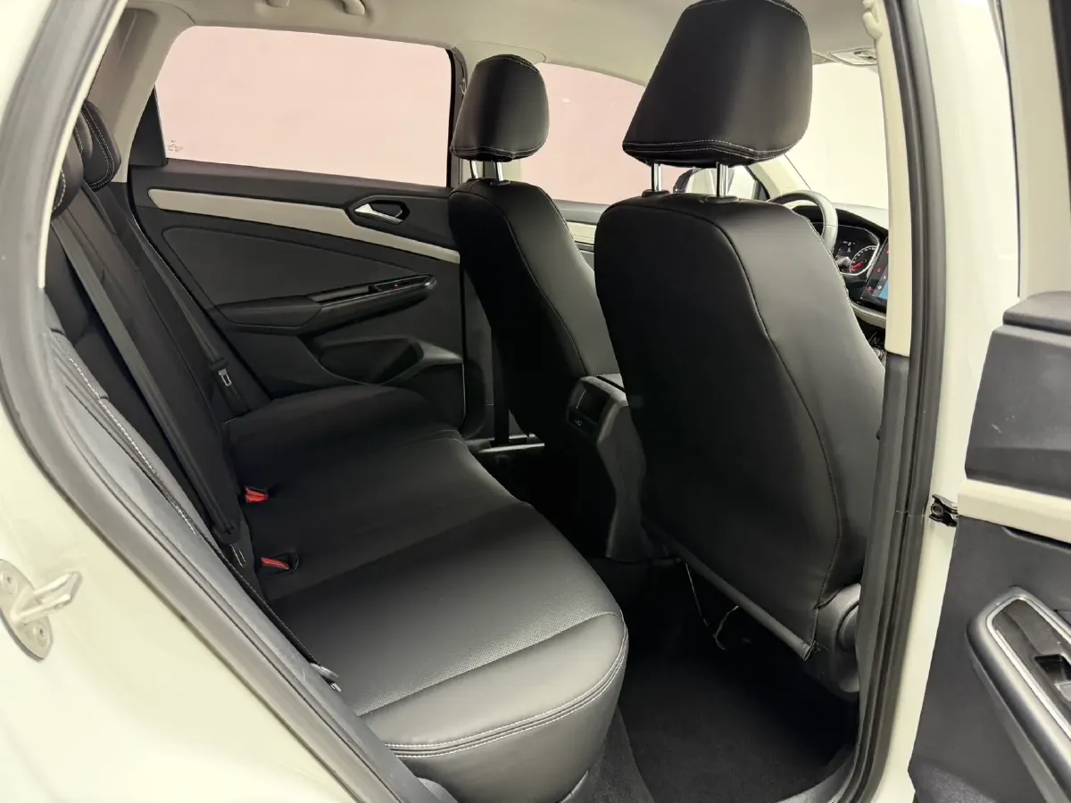 2023 Jetta VS5 1.4T 150HP L4 6AT,autocango,china used car exporter,china ev exporter,chinese used car exporter,chinese used ev exporter