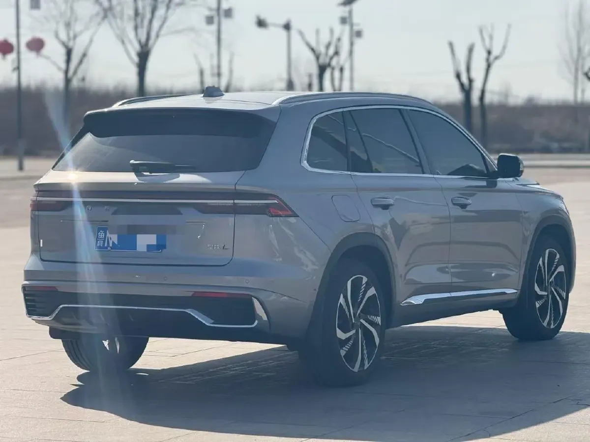 2021 Geely Monjaro 2.0T 218HP L4 7DCT,autocango,china used car exporter,china ev exporter,chinese used car exporter,chinese used ev exporter