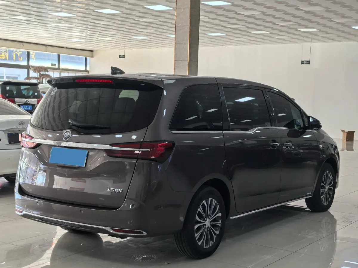 2023 Buick GL8 2.0T 237HP L4 9AT,autocango,china used car exporter,china ev exporter,chinese used car exporter,chinese used ev exporter