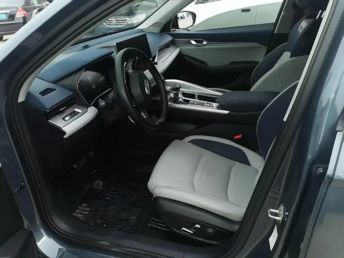 2021 Geely Preface 2.0T 190HP L4 7DCT,autocango,china used car exporter,china ev exporter,chinese used car exporter,chinese used ev exporter