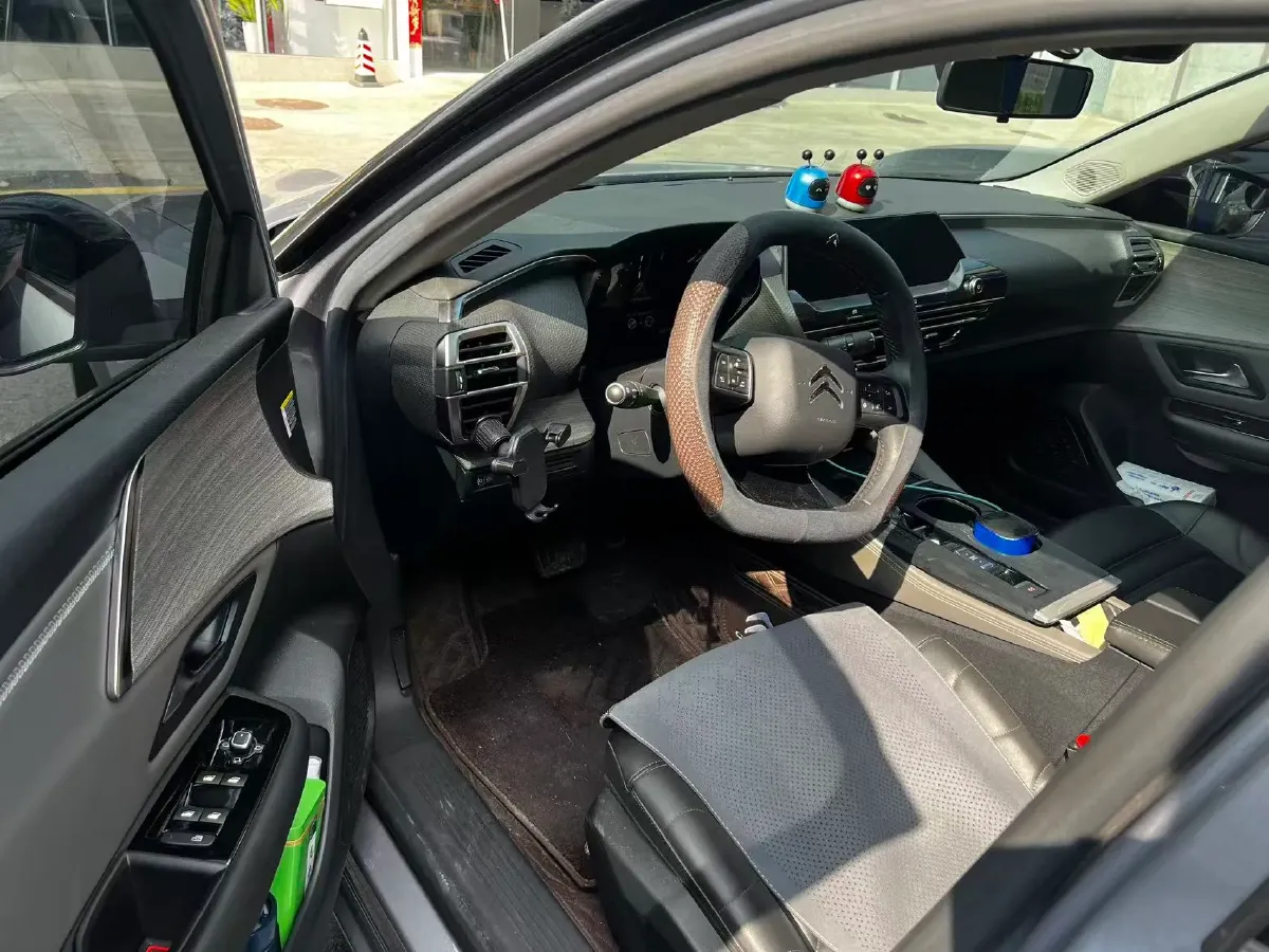 2021 Citroen C5 X 1.6T 175HP L4 8AT,autocango,china used car exporter,china ev exporter,chinese used car exporter,chinese used ev exporter