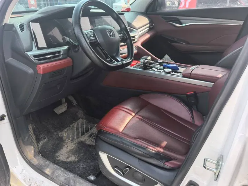 2021 ChangAn CS75 Plus 1.5T 178HP L4 6AT,autocango,china used car exporter,china ev exporter,chinese used car exporter,chinese used ev exporter