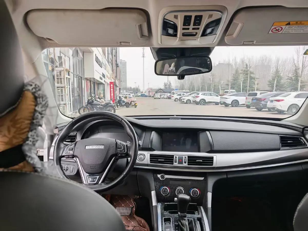 2018 Haval H7 2.0T 231HP L4 6DCT,autocango,china used car exporter,china ev exporter,chinese used car exporter,chinese used ev exporter