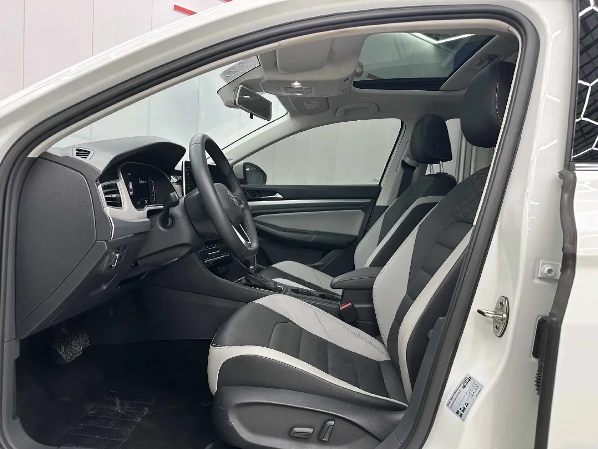 2023 Volkswagen Bora 1.4T 150HP L4 7DCT,autocango,china used car exporter,china ev exporter,chinese used car exporter,chinese used ev exporter