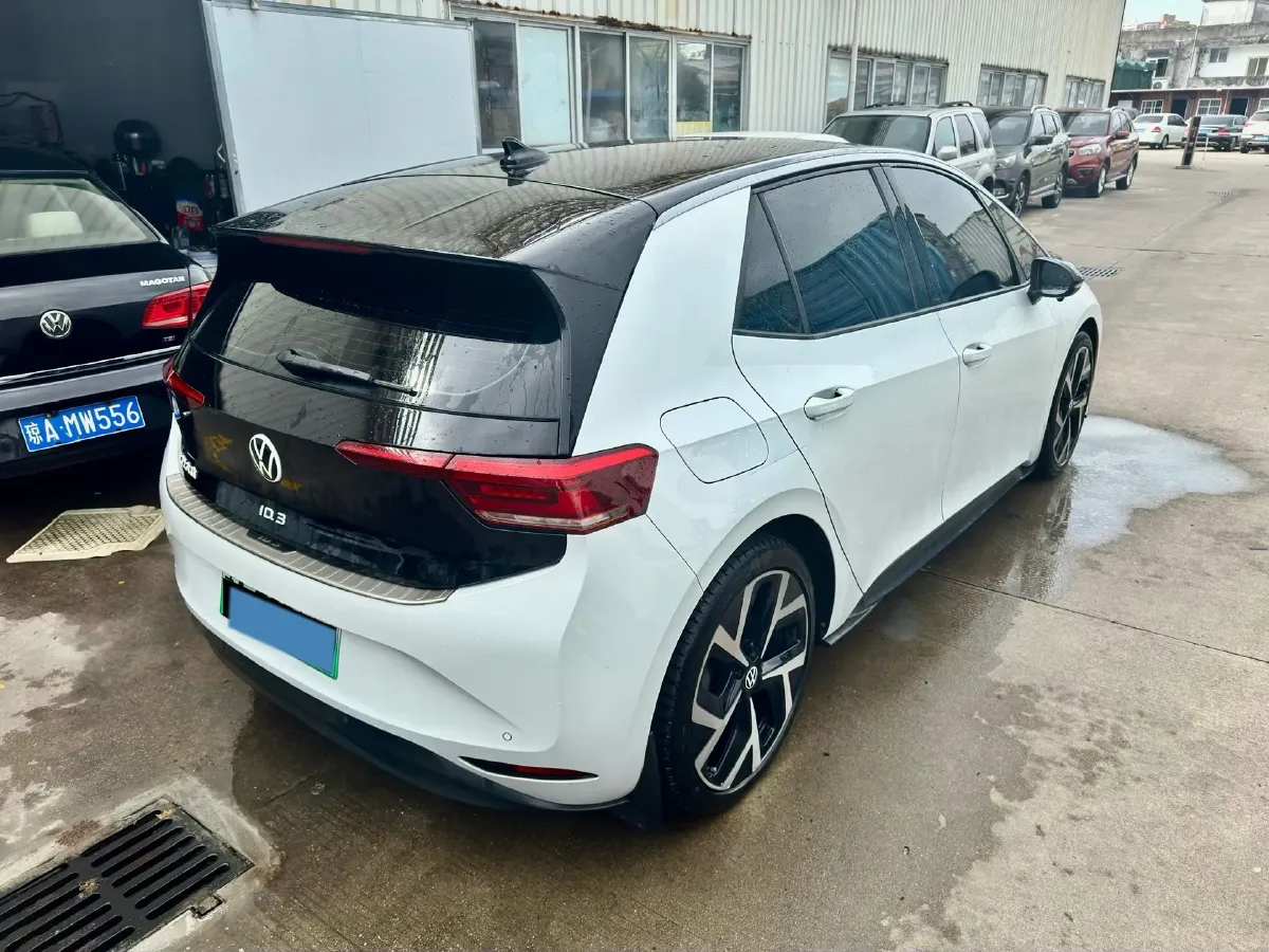2023 Volkswagen ID.3 BEV 52.8KWH,autocango,china used car exporter,china ev exporter,chinese used car exporter,chinese used ev exporter