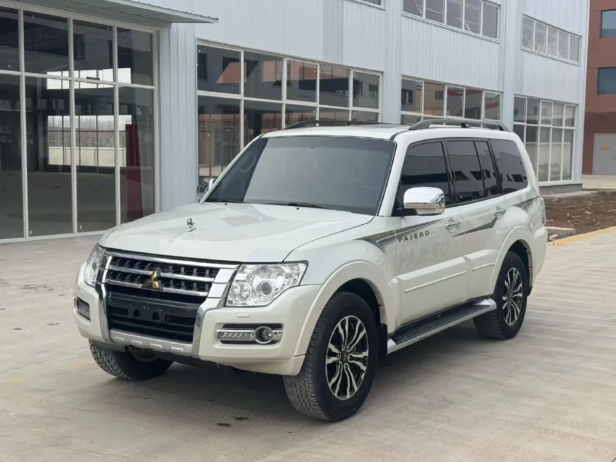 2017 Honda Jade 1.8L 141HP L4 5AT,autocango,china used car exporter,china ev exporter,chinese used car exporter,chinese used ev exporter