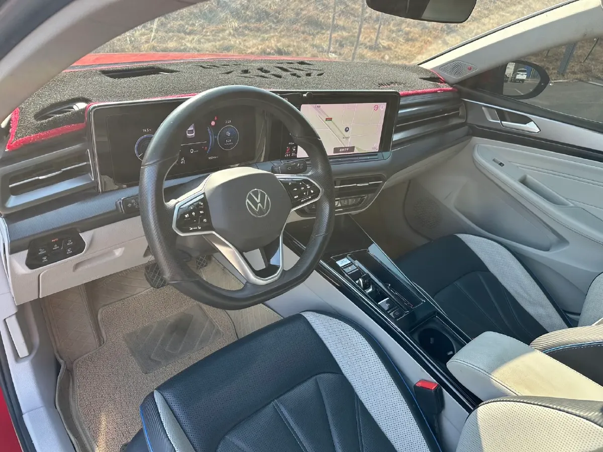 2022 Skoda Superb 2.0T 186HP L4 7DCT,autocango,china used car exporter,china ev exporter,chinese used car exporter,chinese used ev exporter