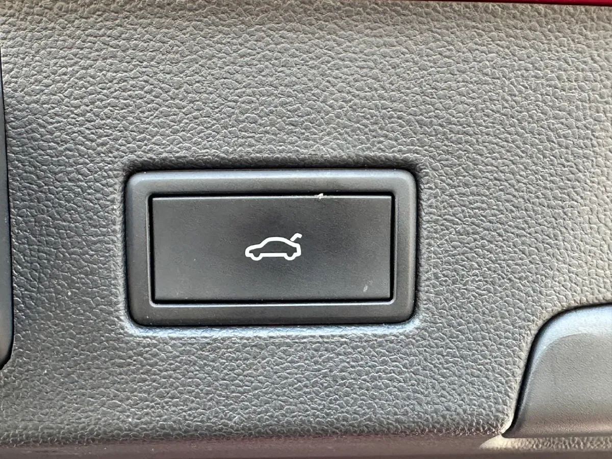 2022 Skoda Superb 2.0T 186HP L4 7DCT,autocango,china used car exporter,china ev exporter,chinese used car exporter,chinese used ev exporter