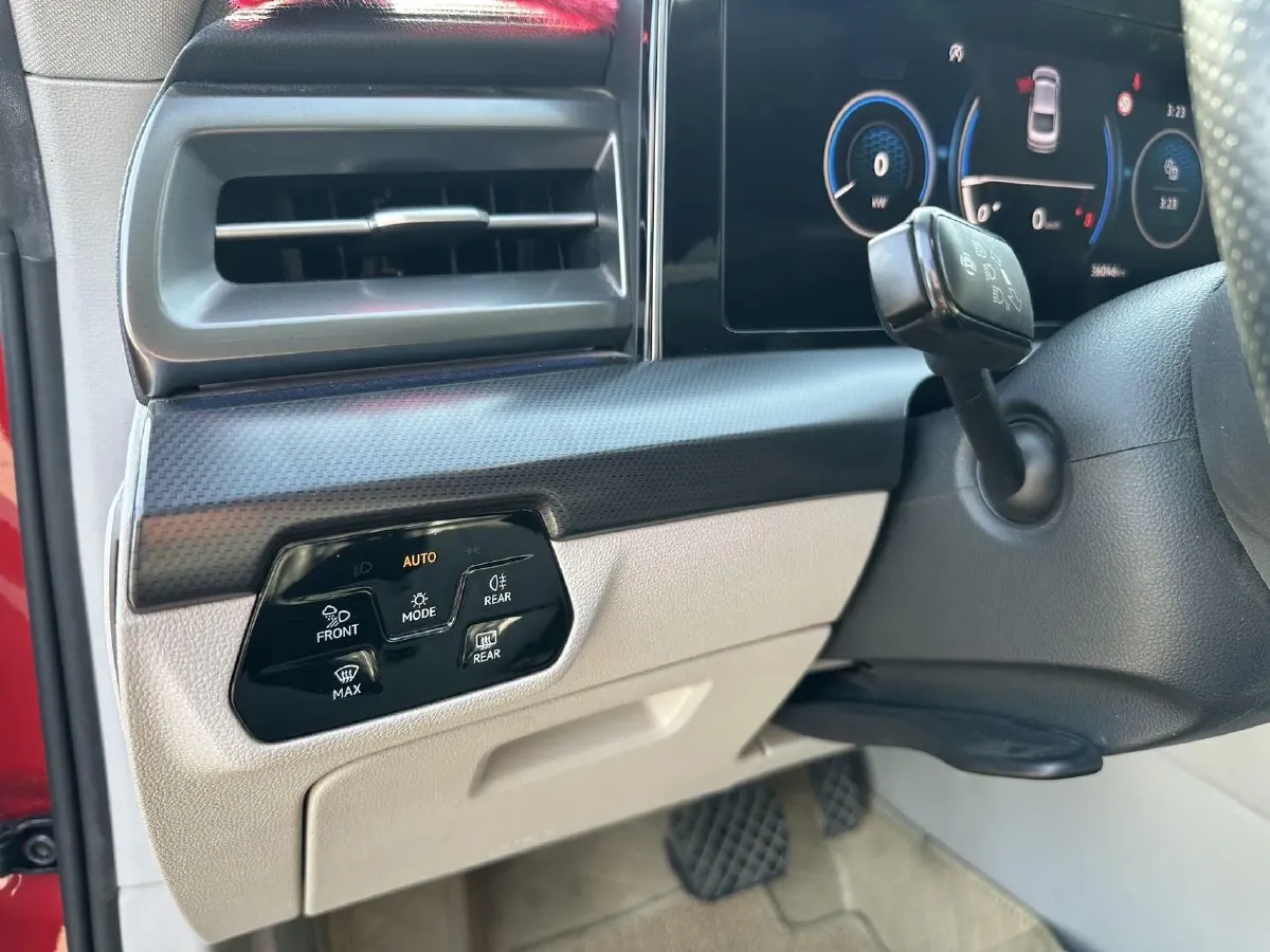 2022 Skoda Superb 2.0T 186HP L4 7DCT,autocango,china used car exporter,china ev exporter,chinese used car exporter,chinese used ev exporter