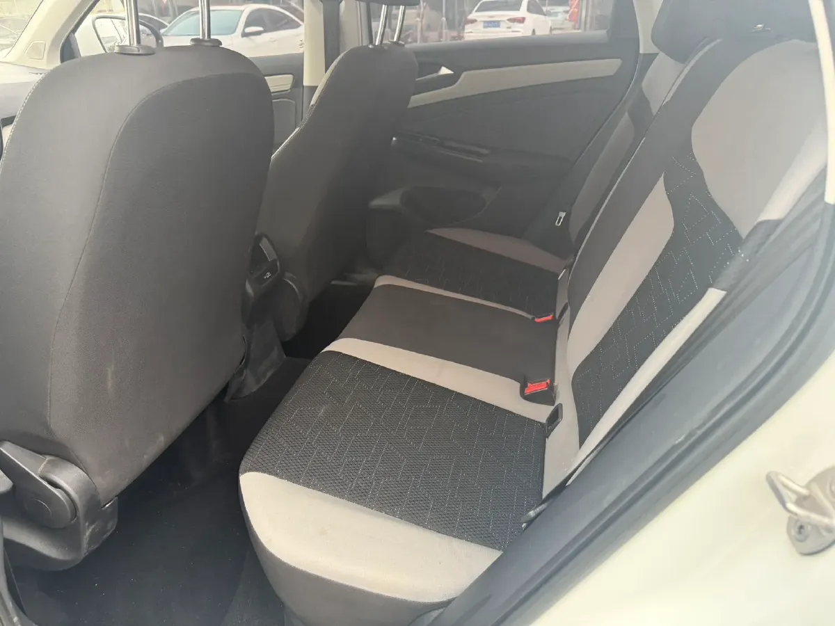 2022 Jetta VS5 1.4T 150HP L4 6AT,autocango,china used car exporter,china ev exporter,chinese used car exporter,chinese used ev exporter