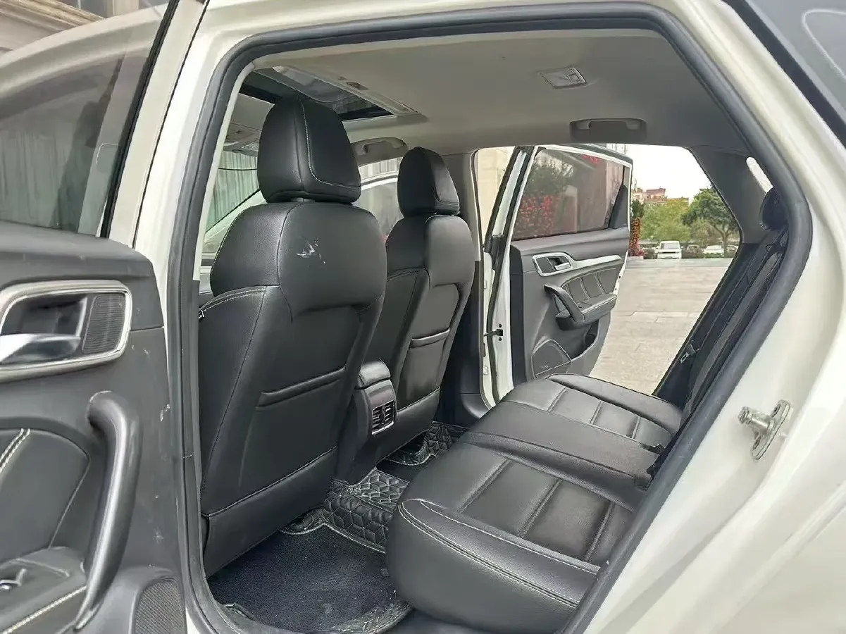 2018 MG MG6 1.5T 169HP L4 7DCT,autocango,china used car exporter,china ev exporter,chinese used car exporter,chinese used ev exporter