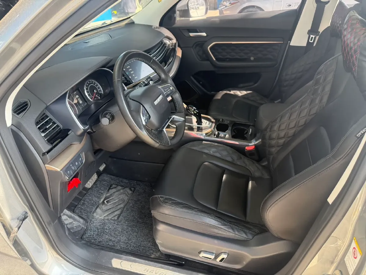 2021 Haval H6 1.5T 169HP L4 7DCT,autocango,china used car exporter,china ev exporter,chinese used car exporter,chinese used ev exporter