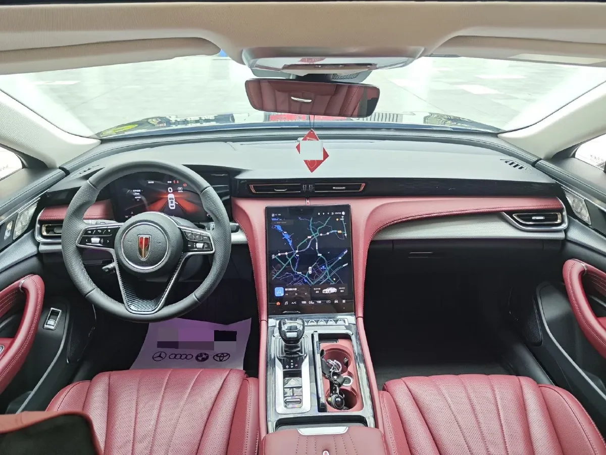 2024 HongQi H5 2.0T 224HP L4 8AT,autocango,china used car exporter,china ev exporter,chinese used car exporter,chinese used ev exporter