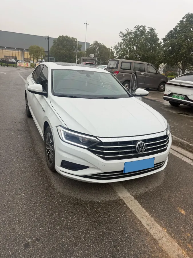 2019 MAXUS T70 2.0T 163HP L4 6AT,autocango,china used car exporter,china ev exporter,chinese used car exporter,chinese used ev exporter