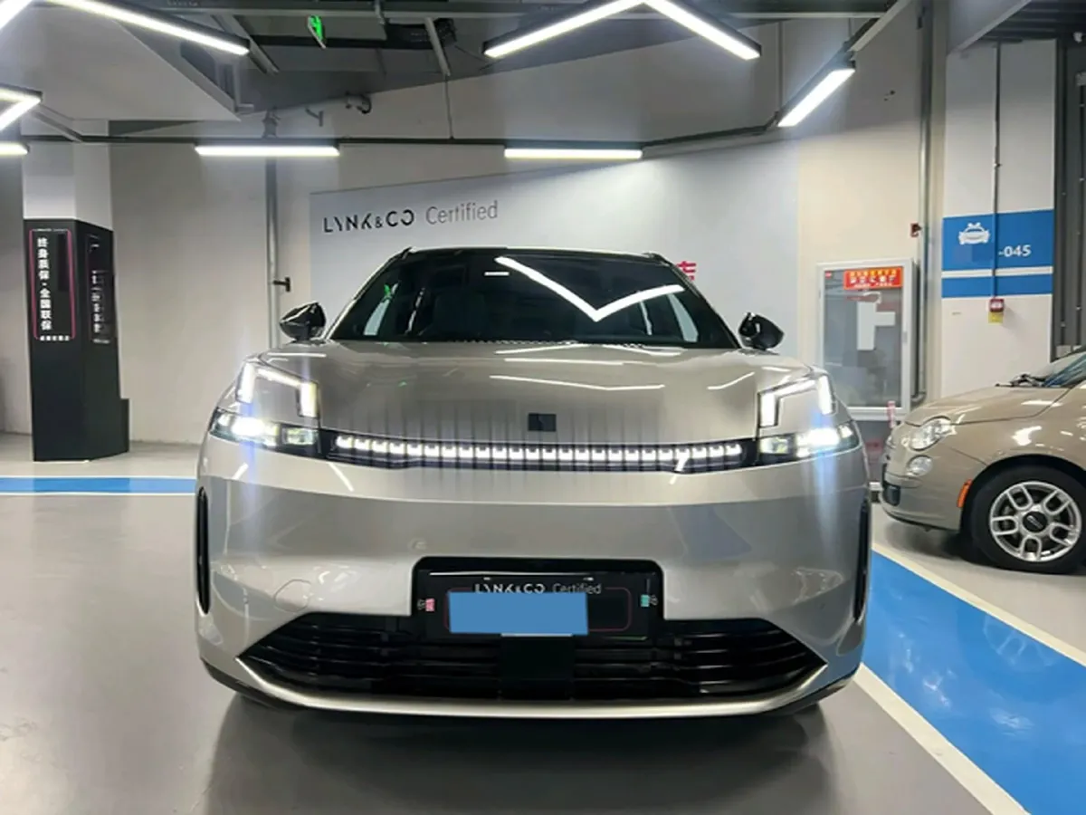 2025 LYNK&CO 08 EM-P 1.5T 163HP L4 3DHT PHEV 39.6/39.8KWH,autocango,china used car exporter,china ev exporter,chinese used car exporter,chinese used ev exporter