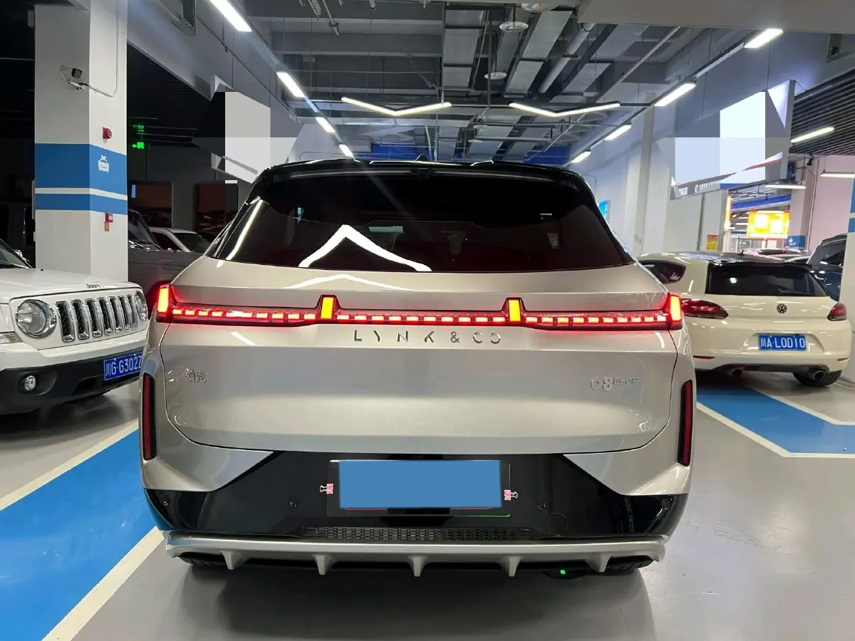 2025 LYNK&CO 08 EM-P 1.5T 163HP L4 3DHT PHEV 39.6/39.8KWH,autocango,china used car exporter,china ev exporter,chinese used car exporter,chinese used ev exporter