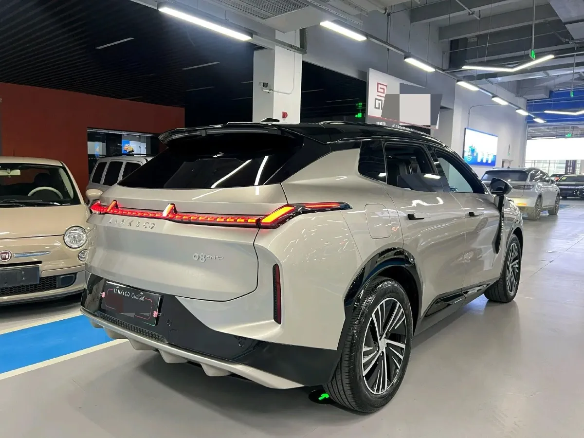 2025 LYNK&CO 08 EM-P 1.5T 163HP L4 3DHT PHEV 39.6/39.8KWH,autocango,china used car exporter,china ev exporter,chinese used car exporter,chinese used ev exporter