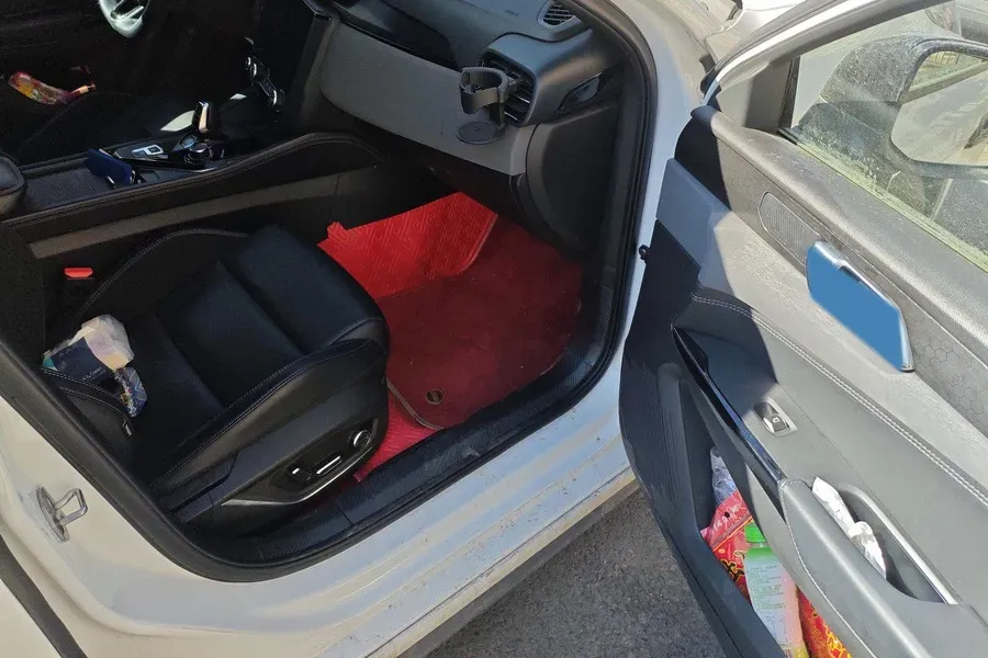 2022 LYNK&CO 03 1.5T 180HP L3 7DCT,autocango,china used car exporter,china ev exporter,chinese used car exporter,chinese used ev exporter