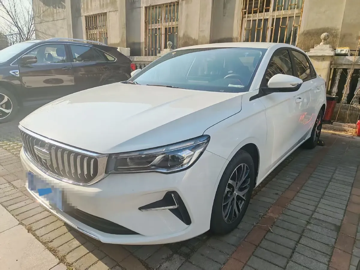 2025 Geely Emgrand 1.5L 127HP L4 CVT,autocango,china used car exporter,china ev exporter,chinese used car exporter,chinese used ev exporter