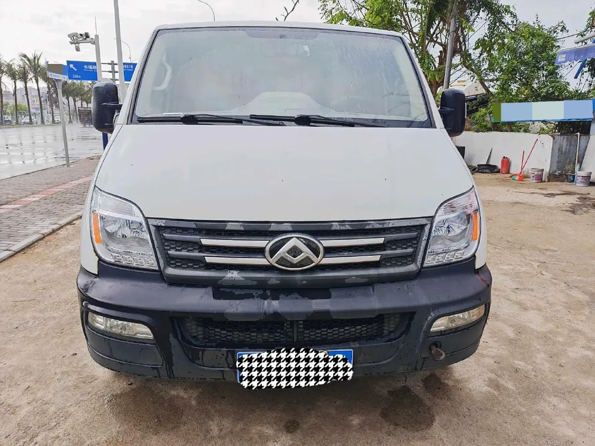 2020 MAXUS XinTu V80 2.5T 136HP L4 6MT,autocango,china used car exporter,china ev exporter,chinese used car exporter,chinese used ev exporter