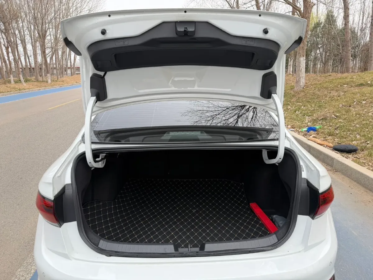 2023 Volkswagen Sagitar 1.5T 160HP L4 7DCT,autocango,china used car exporter,china ev exporter,chinese used car exporter,chinese used ev exporter