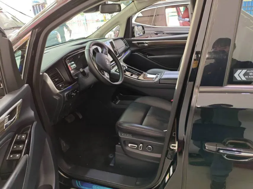 2023 GAC Trumpchi M8 2.0T 252HP L4 8AT,autocango,china used car exporter,china ev exporter,chinese used car exporter,chinese used ev exporter