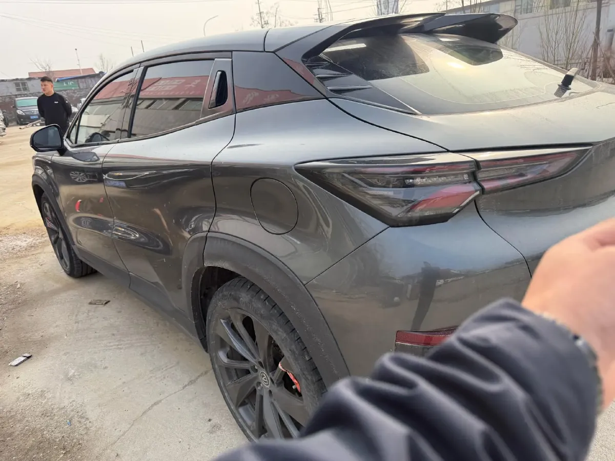 2020 ChangAn UNI-T 1.5T 180HP L4 7DCT,autocango,china used car exporter,china ev exporter,chinese used car exporter,chinese used ev exporter