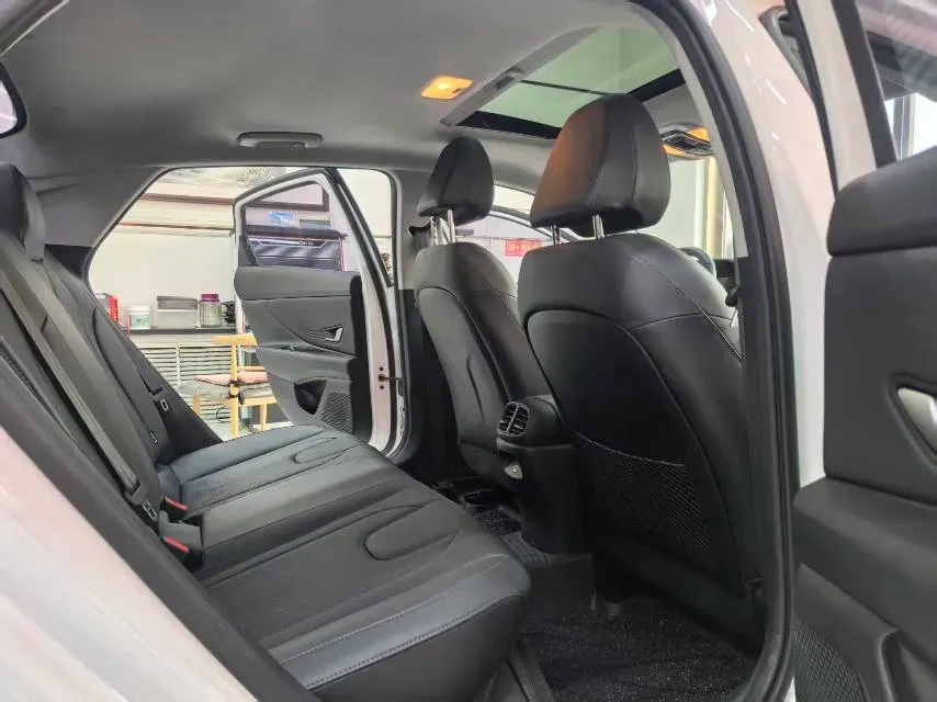 2023 Hyundai Elantra 1.5L 115HP L4 CVT,autocango,china used car exporter,china ev exporter,chinese used car exporter,chinese used ev exporter