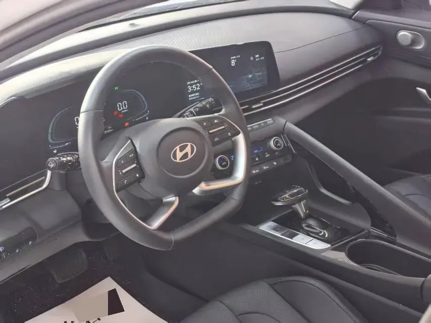 2023 Hyundai Elantra 1.5L 115HP L4 CVT,autocango,china used car exporter,china ev exporter,chinese used car exporter,chinese used ev exporter
