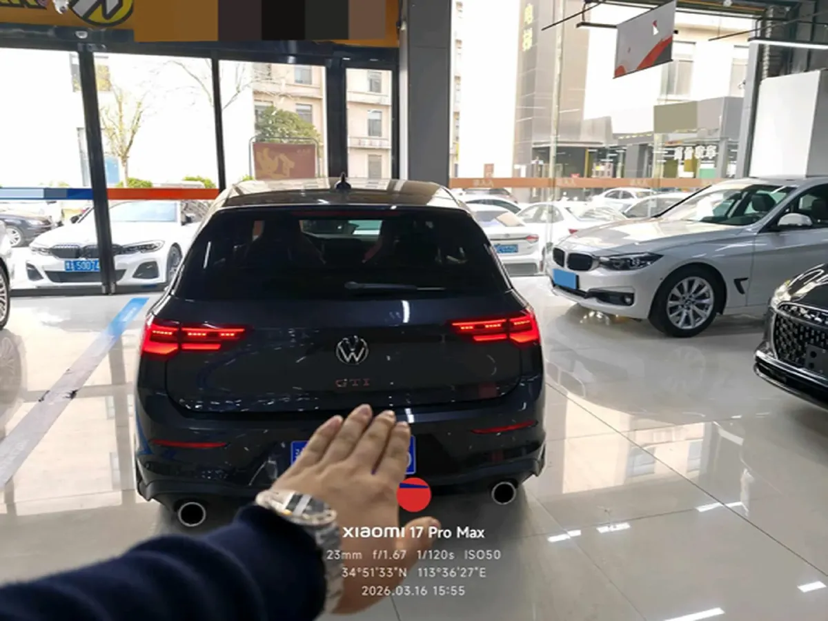 2023 Volkswagen GolfGTI 2.0T 220HP L4 7DCT,autocango,china used car exporter,china ev exporter,chinese used car exporter,chinese used ev exporter