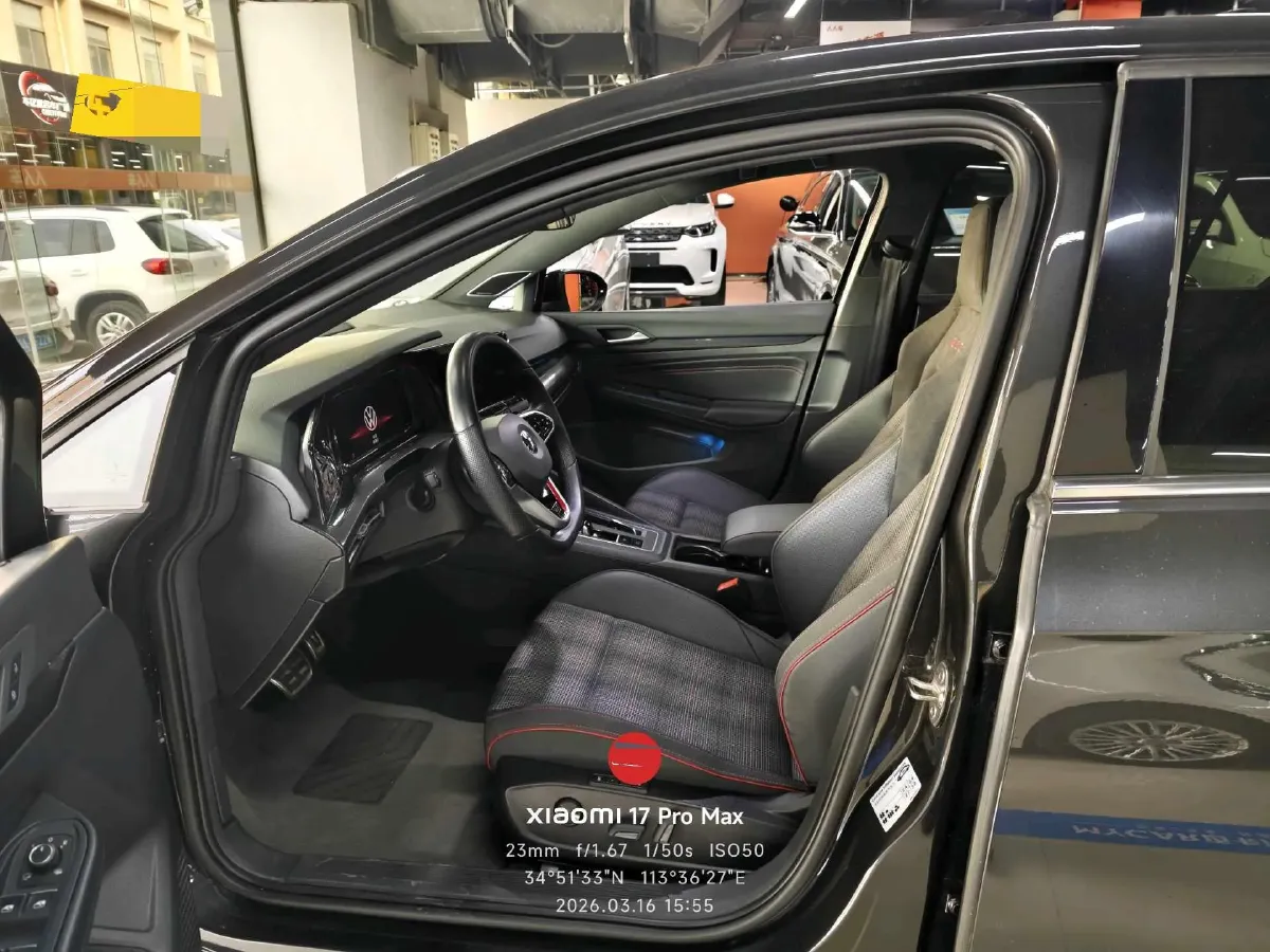 2023 Volkswagen GolfGTI 2.0T 220HP L4 7DCT,autocango,china used car exporter,china ev exporter,chinese used car exporter,chinese used ev exporter