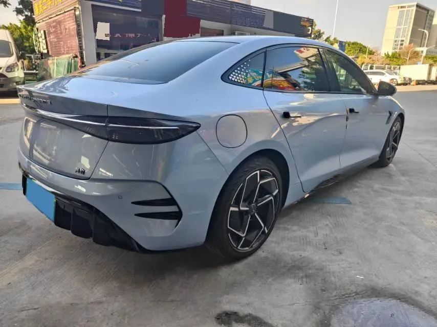 2022 AITO AITO M5 Range Extended 125HP REEV 40KWH,autocango,china used car exporter,china ev exporter,chinese used car exporter,chinese used ev exporter