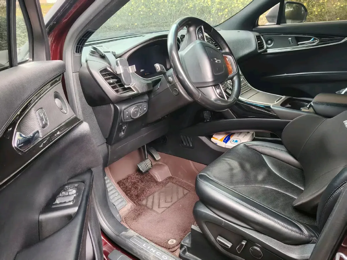 2019 Lincoln Nautilus 2.0T 235HP L4 8AT,autocango,china used car exporter,china ev exporter,chinese used car exporter,chinese used ev exporter