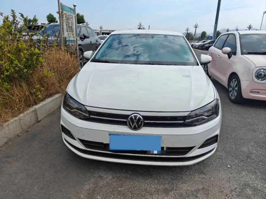 2023 Volkswagen Polo 1.5L 113HP L4 6AT,autocango,china used car exporter,china ev exporter,chinese used car exporter,chinese used ev exporter