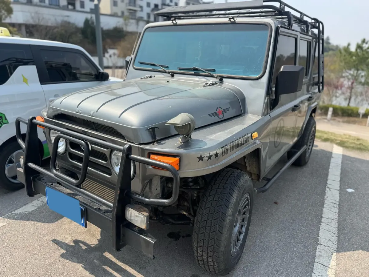 2020 BAW 212 2.4T 211HP L4 6MT,autocango,china used car exporter,china ev exporter,chinese used car exporter,chinese used ev exporter