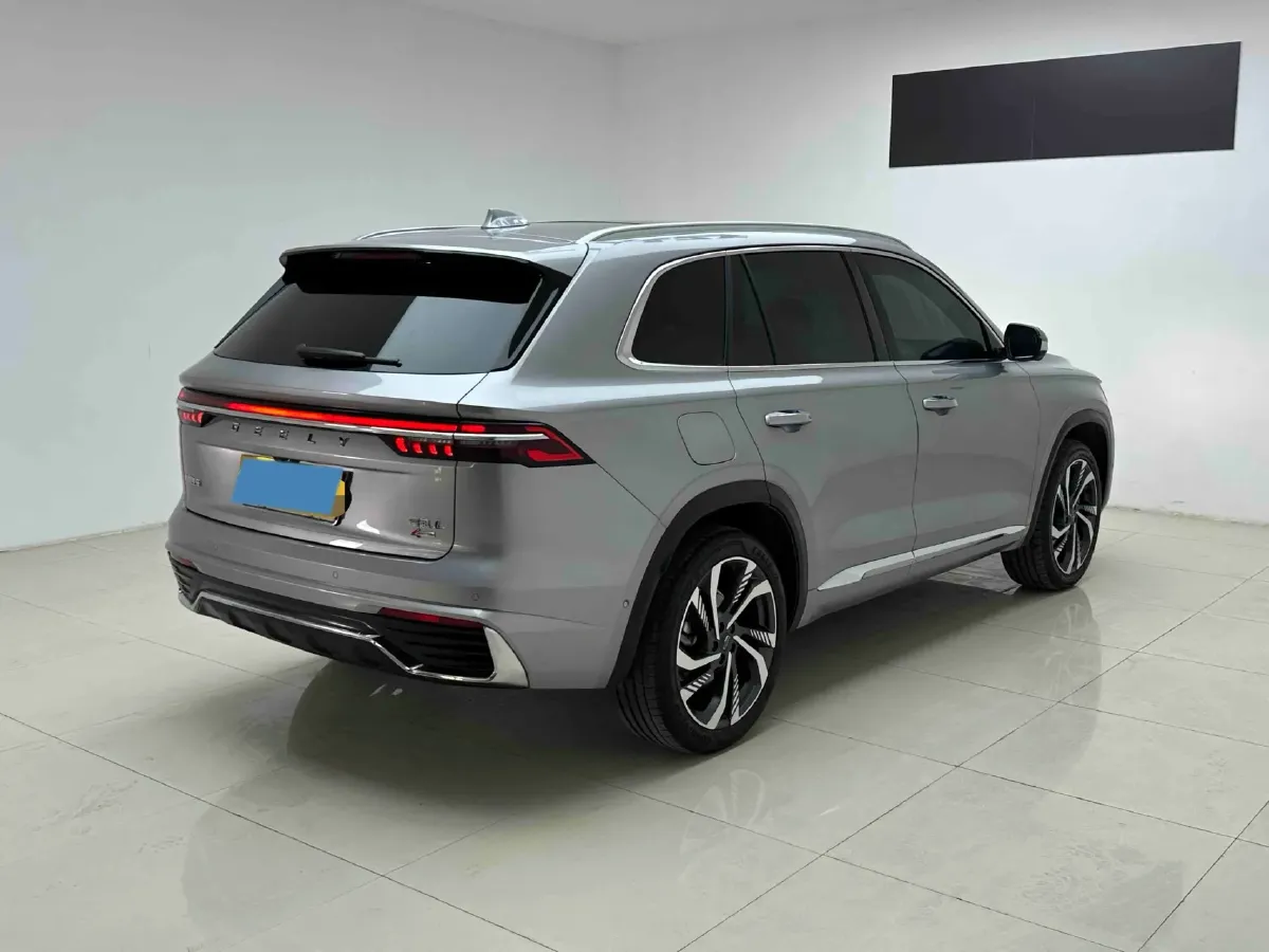2021 Geely Monjaro 2.0T 218HP L4 7DCT,autocango,china used car exporter,china ev exporter,chinese used car exporter,chinese used ev exporter