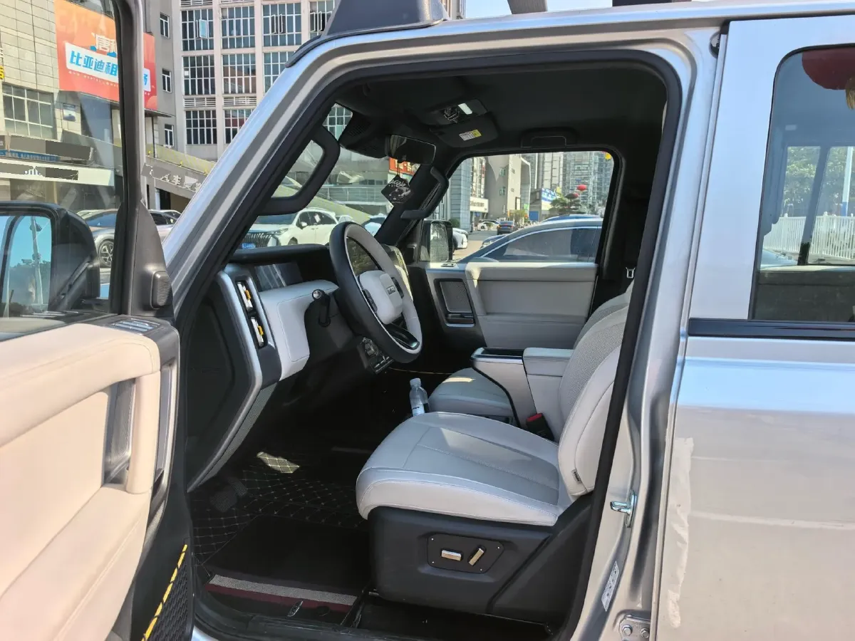 2025 iCAR iCAR Super V23 BEV 59.93KWH,autocango,china used car exporter,china ev exporter,chinese used car exporter,chinese used ev exporter