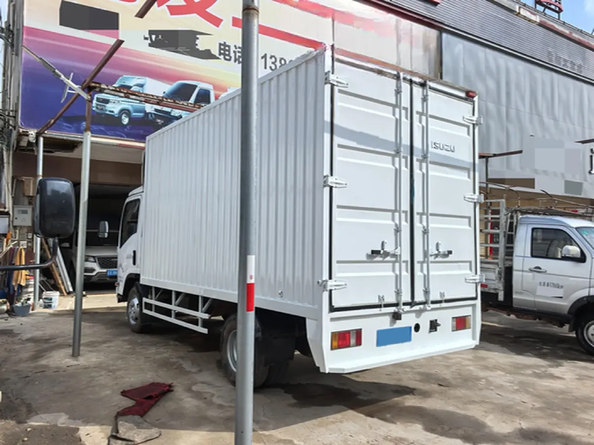 2023 Isuzu YiFang 2.5T 126HP L4 5MT,autocango,china used car exporter,china ev exporter,chinese used car exporter,chinese used ev exporter