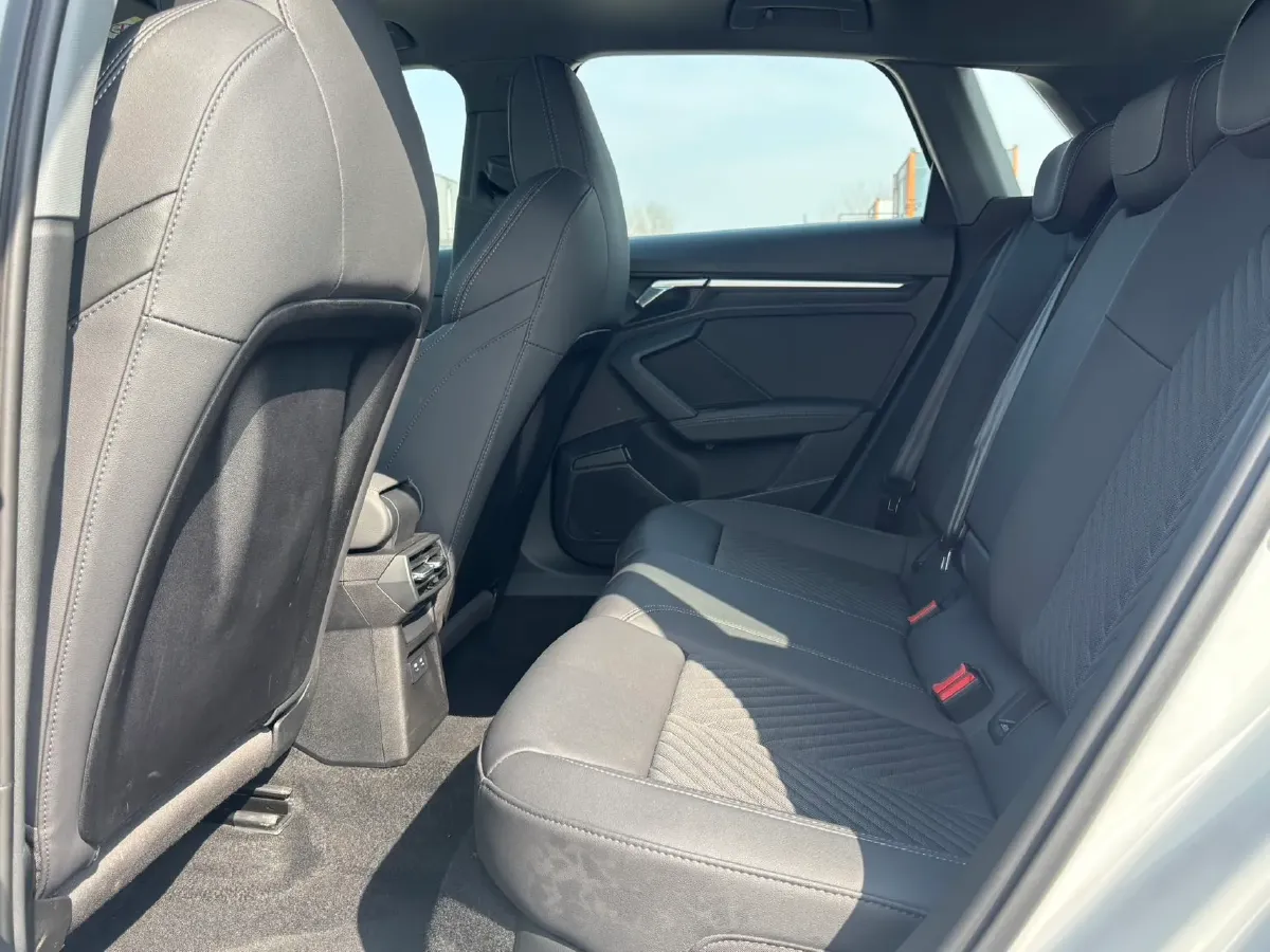 2022 Audi A3 1.4T 150HP L4 7DCT,autocango,china used car exporter,china ev exporter,chinese used car exporter,chinese used ev exporter