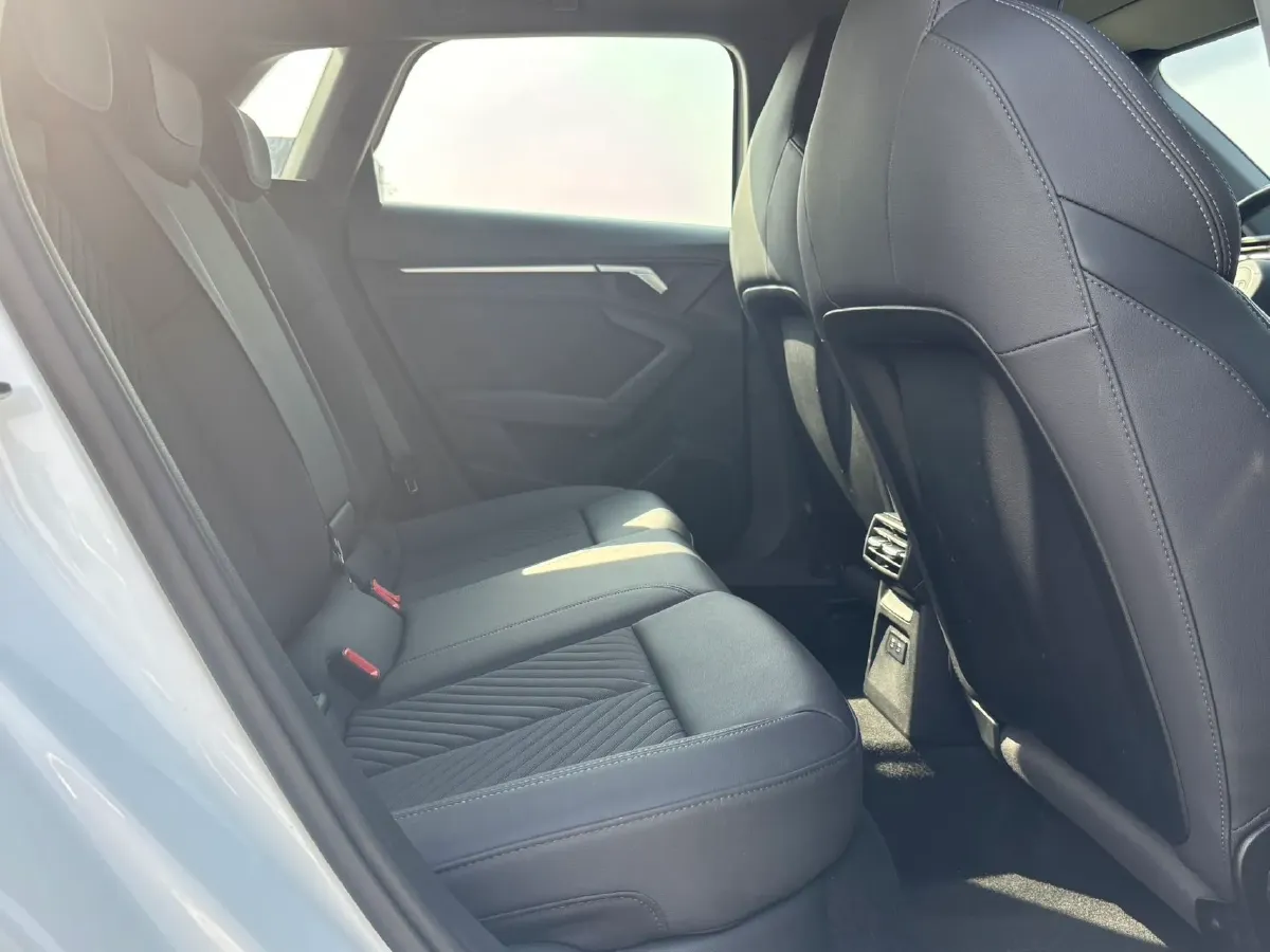 2022 Audi A3 1.4T 150HP L4 7DCT,autocango,china used car exporter,china ev exporter,chinese used car exporter,chinese used ev exporter