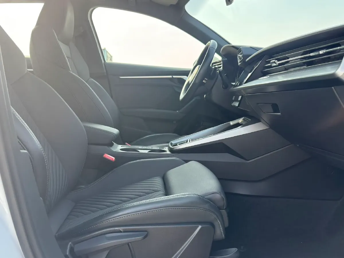 2022 Audi A3 1.4T 150HP L4 7DCT,autocango,china used car exporter,china ev exporter,chinese used car exporter,chinese used ev exporter