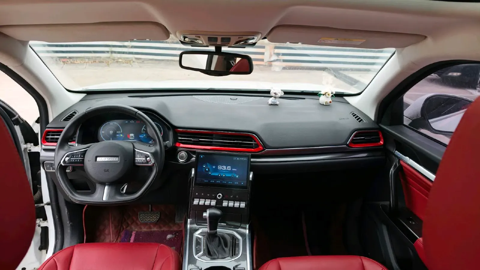 2018 Haval F5 1.5T 169HP L4 7DCT,autocango,china used car exporter,china ev exporter,chinese used car exporter,chinese used ev exporter